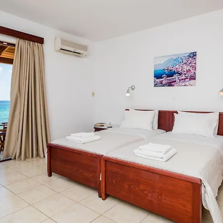 Aparthotel Ammos Minia