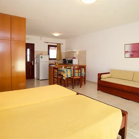 Lejlighedshotel Ammos Minia
