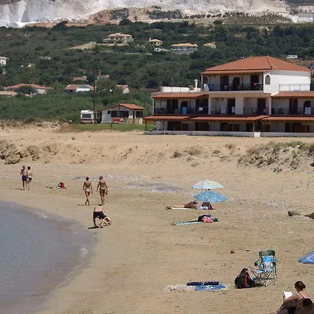 Apartahotel Ammos 4*
