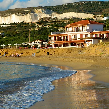 Ammos Apartahotel