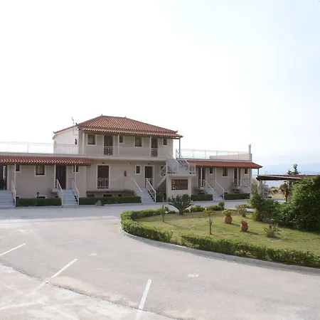 Apartahotel Ammos Minia