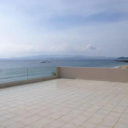 Ammos Aparthotel 3*