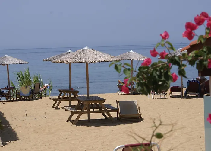 Ammos Apartahotel 4*